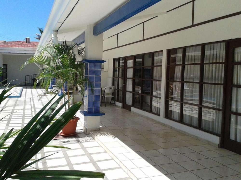 Apartotel Gaviotas Jacó Екстериор снимка