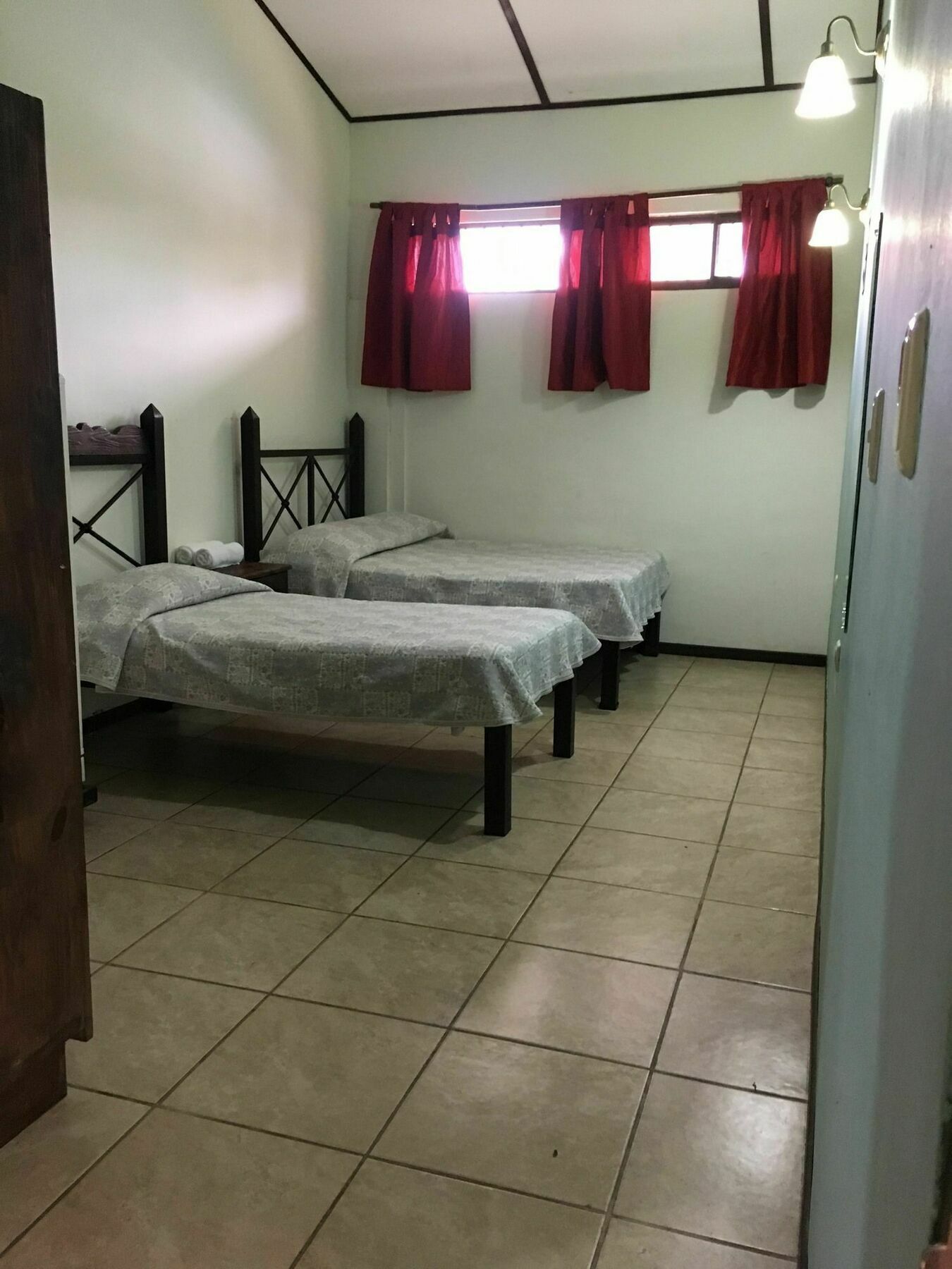Apartotel Gaviotas Jacó Екстериор снимка